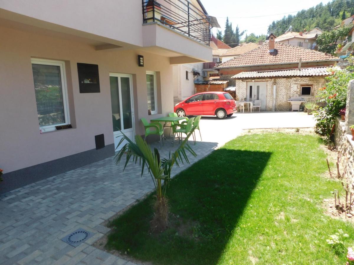 Apartments J&M Ohrid Bagian luar foto